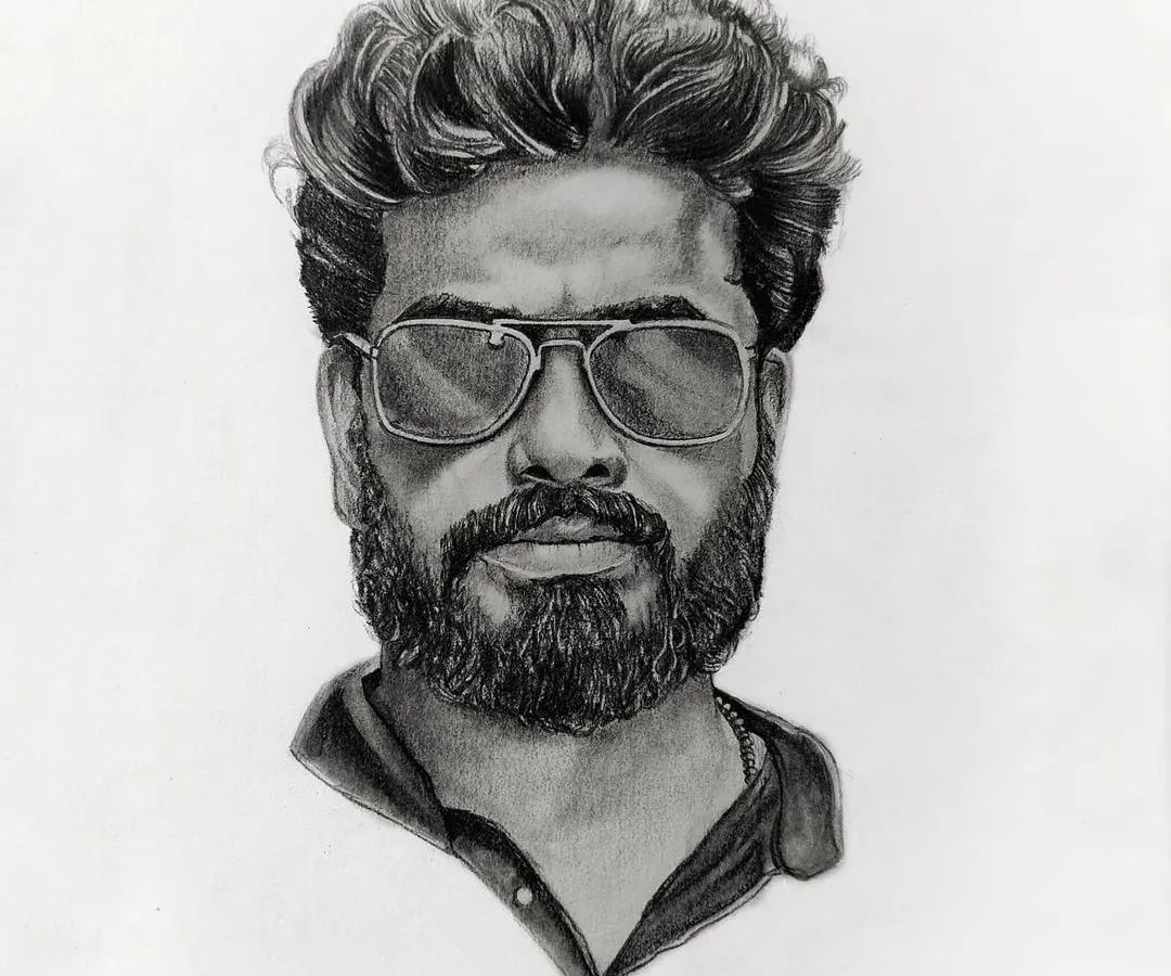 Here’s a super clean look at a commissioned graphite pencil portrait. We focus on getting the details just right, from the hair texture to the reflection in the sunglasses, to create a realistic hand-drawn piece of art.