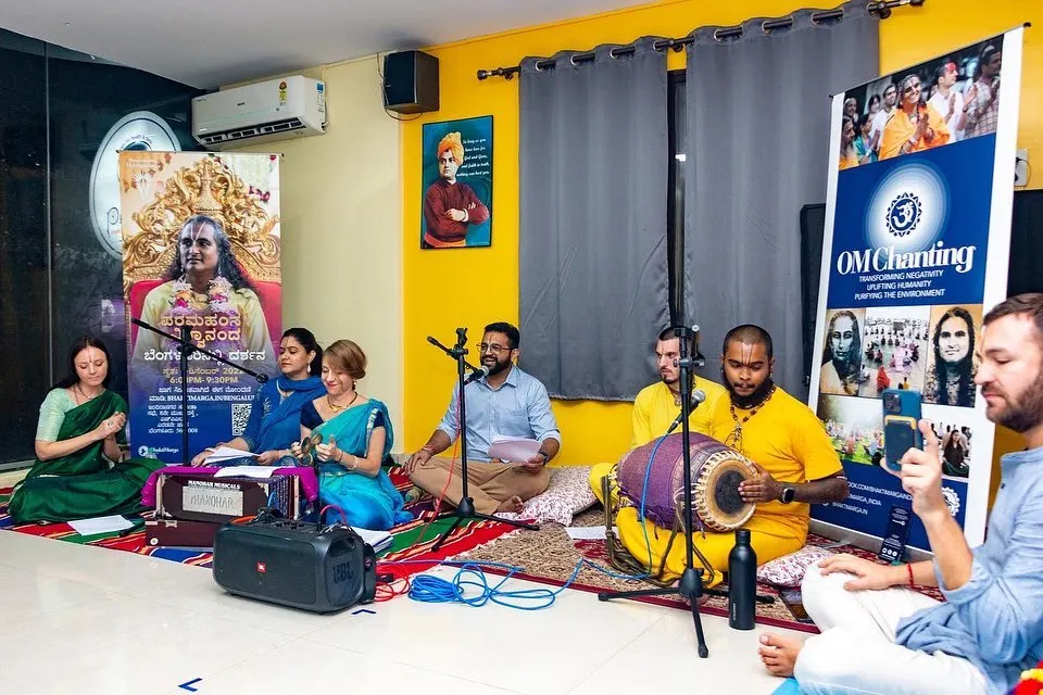 The energy of a live Bhakti Immersion kirtan at our studio. We gather to sing, chant, and connect through the power of sound and devotion.