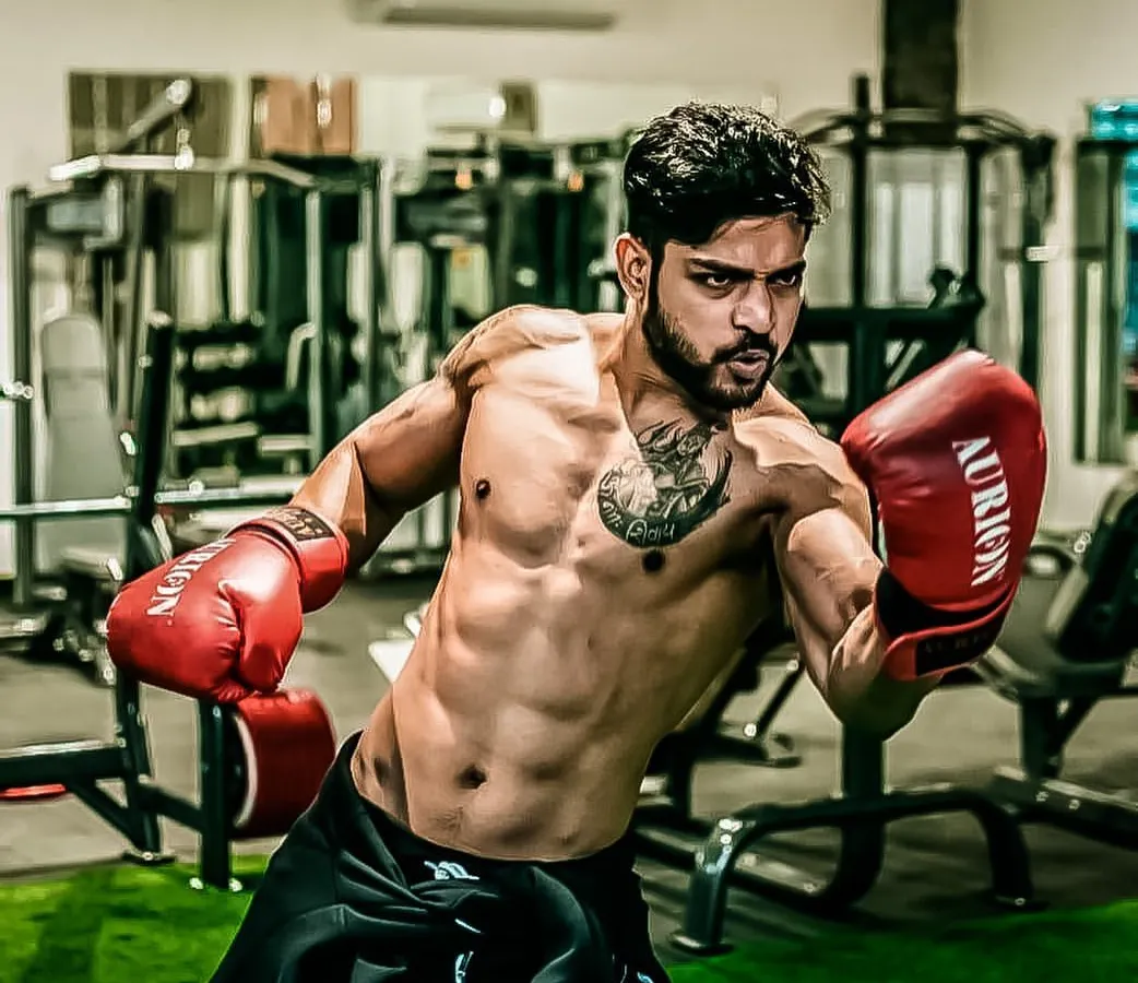 In my gym, you are either a winner or a looser. I train you to fight for what you want, building a powerful physique and the mindset of a champion through intense MMA fitness routines.