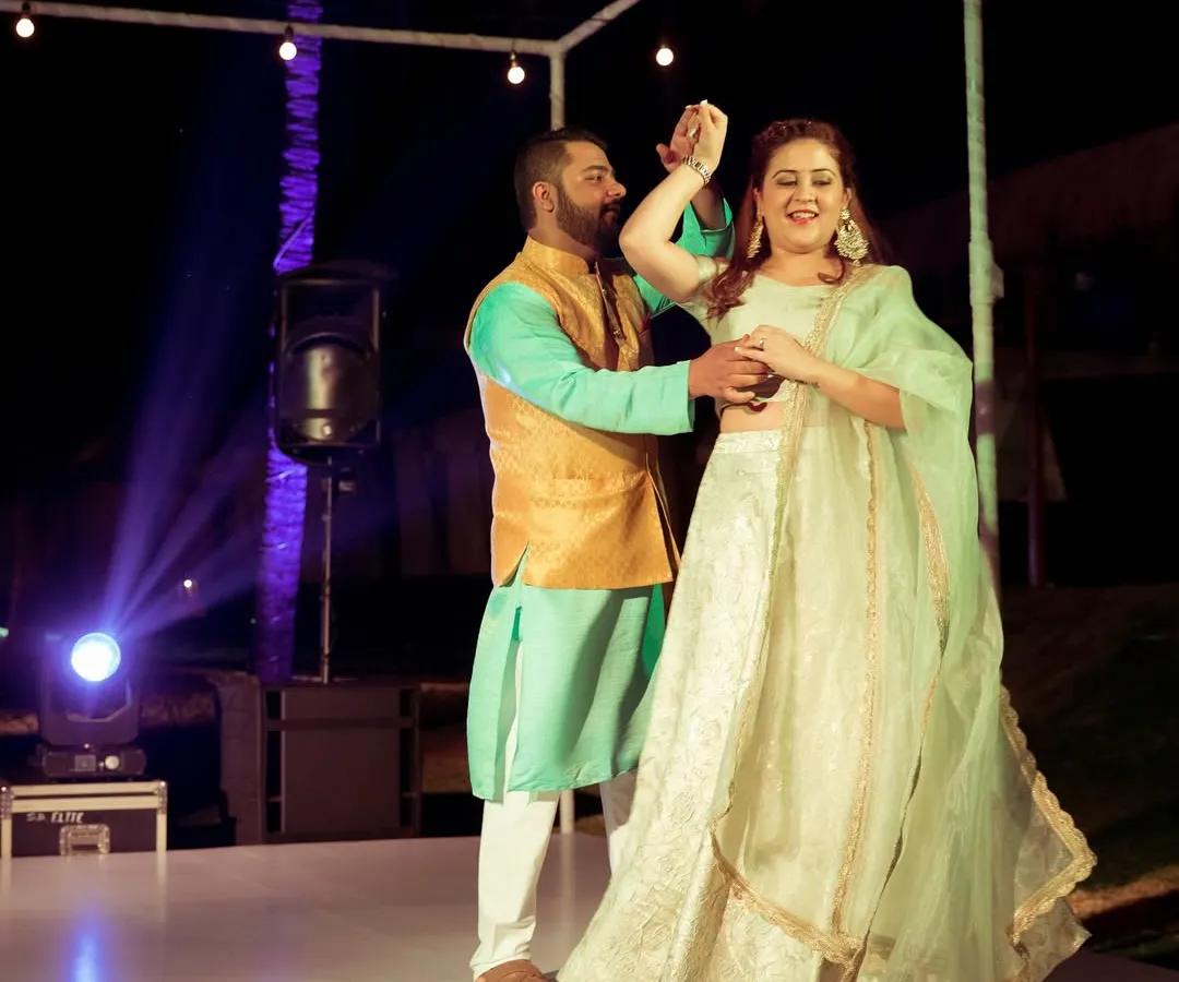 Capturing the pure joy of a couple's dance. We choreograph romantic and fun routines that reflect your unique story, making sure you feel comfortable and confident on the dance floor, even if you've never danced before.
