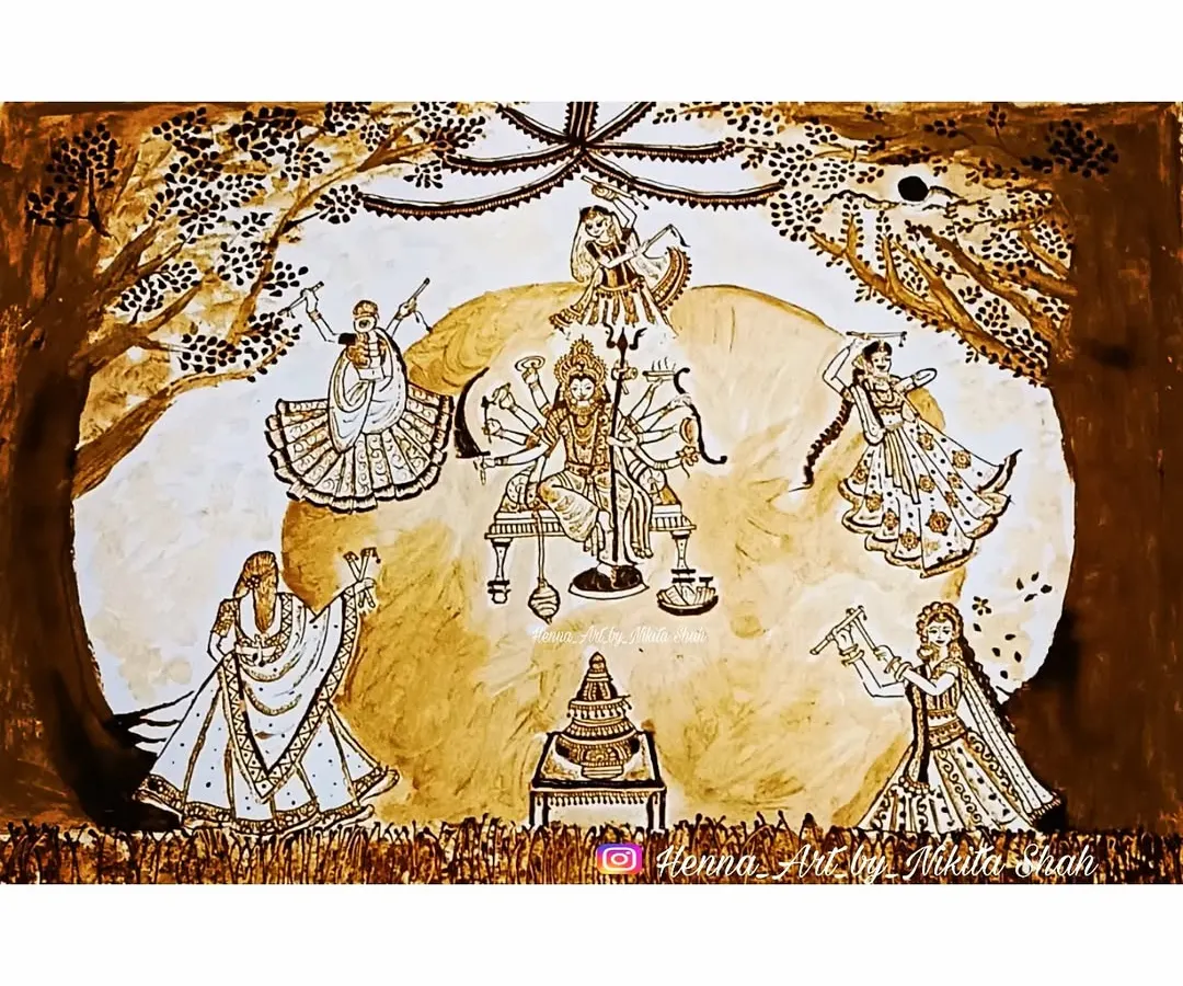 I love bringing the energy of Navratri to life through my art. This is a full henna painting capturing the joy of Garba, with Maa Durga at the center surrounded by dancers, celebrating the nine nights of devotion and dance.