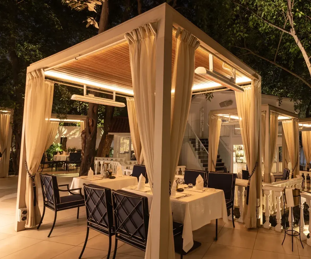 An evening in one of our private outdoor cabanas. This is the perfect setting for a romantic dinner, where you can dine under the stars surrounded by soft lights and the gentle sounds of the evening.