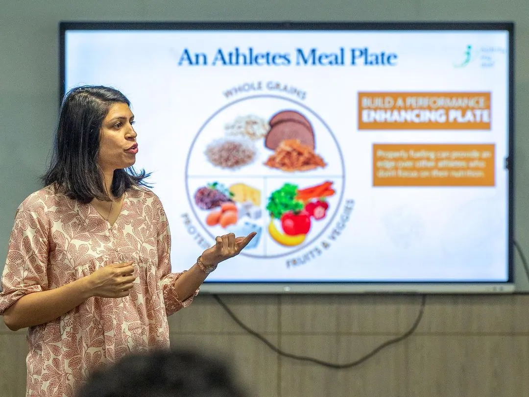 This is a core part of my teaching: how to build a performance-enhancing meal plate. In my workshops, I break down the roles of whole grains, lean protein, and fresh produce to give athletes a practical edge through proper nutrition.