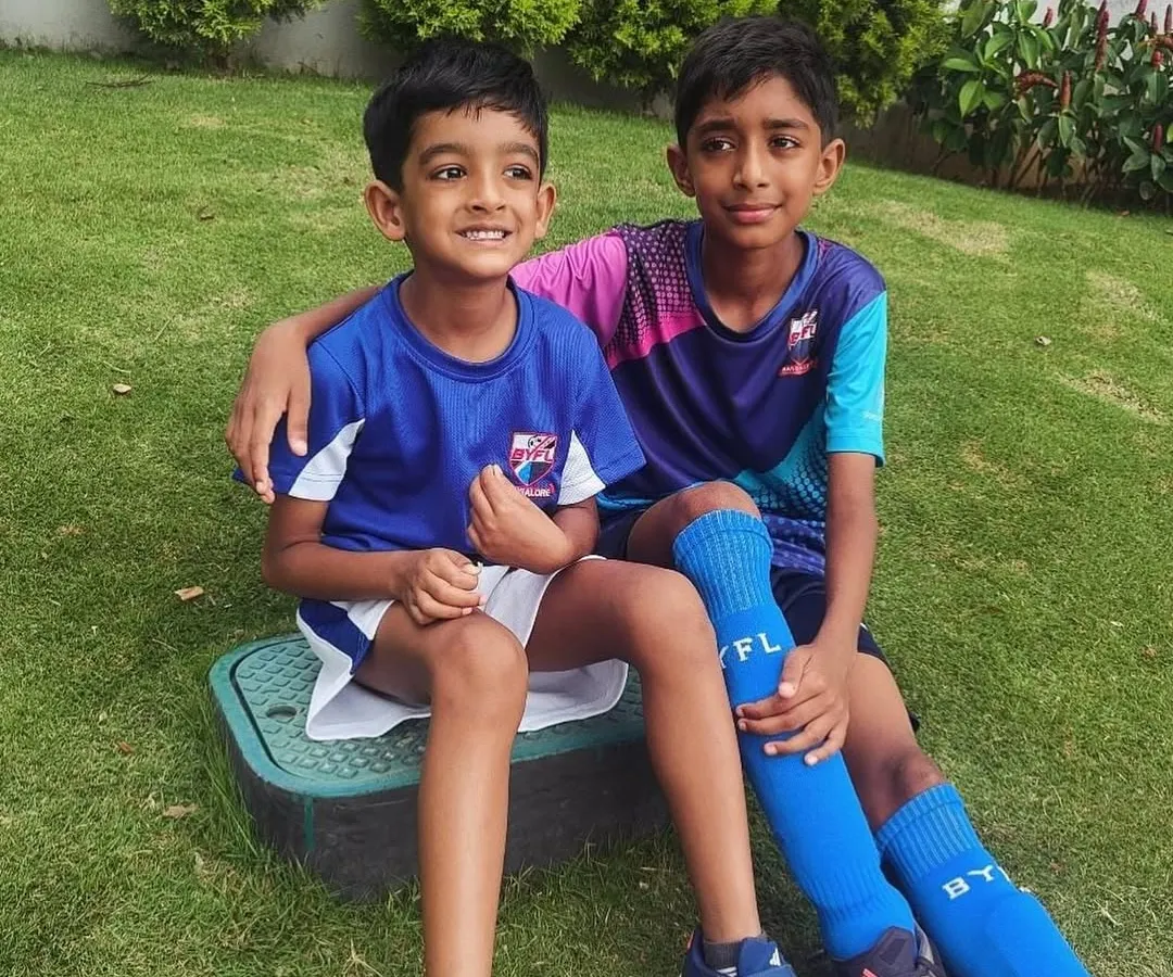 It’s a family affair at BYFL. We love seeing older siblings who have grown with us welcome their younger brothers and sisters into the academy. This picture captures two brothers starting their shared football journey with us.