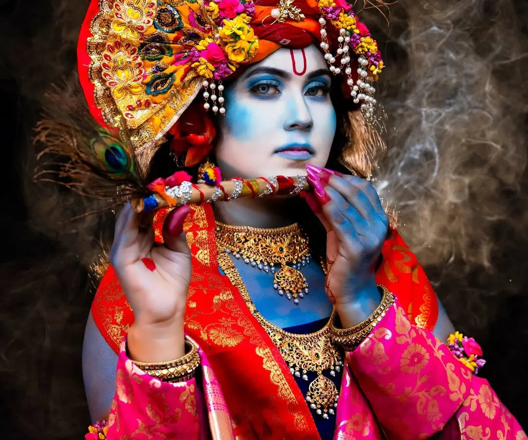 Our creative makeup courses push the boundaries of imagination. Here, our student has created a divine Krishna look using advanced body painting and makeup techniques, perfect for building a standout portfolio.