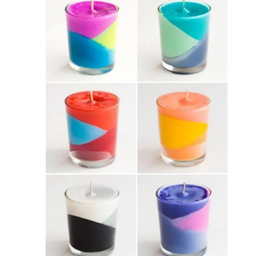 I make these modern jar candles with colorful, geometric wax layers. They are perfect for adding a pop of color to your decor and are very popular for parties, cafes, and as unique gifts.