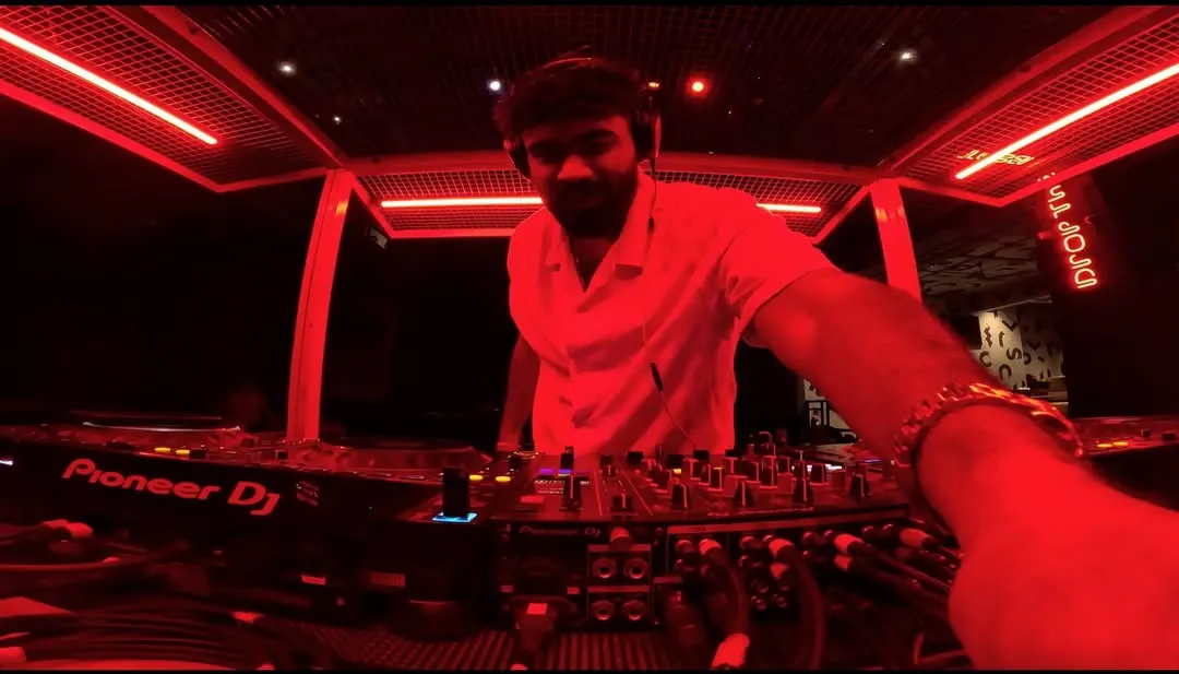 A point-of-view shot from behind the decks at Sunburn Union, Bangalore. This is the immersive, high-intensity environment I create in top nightclubs, keeping the dance floor packed with a mix of Techno and House music.