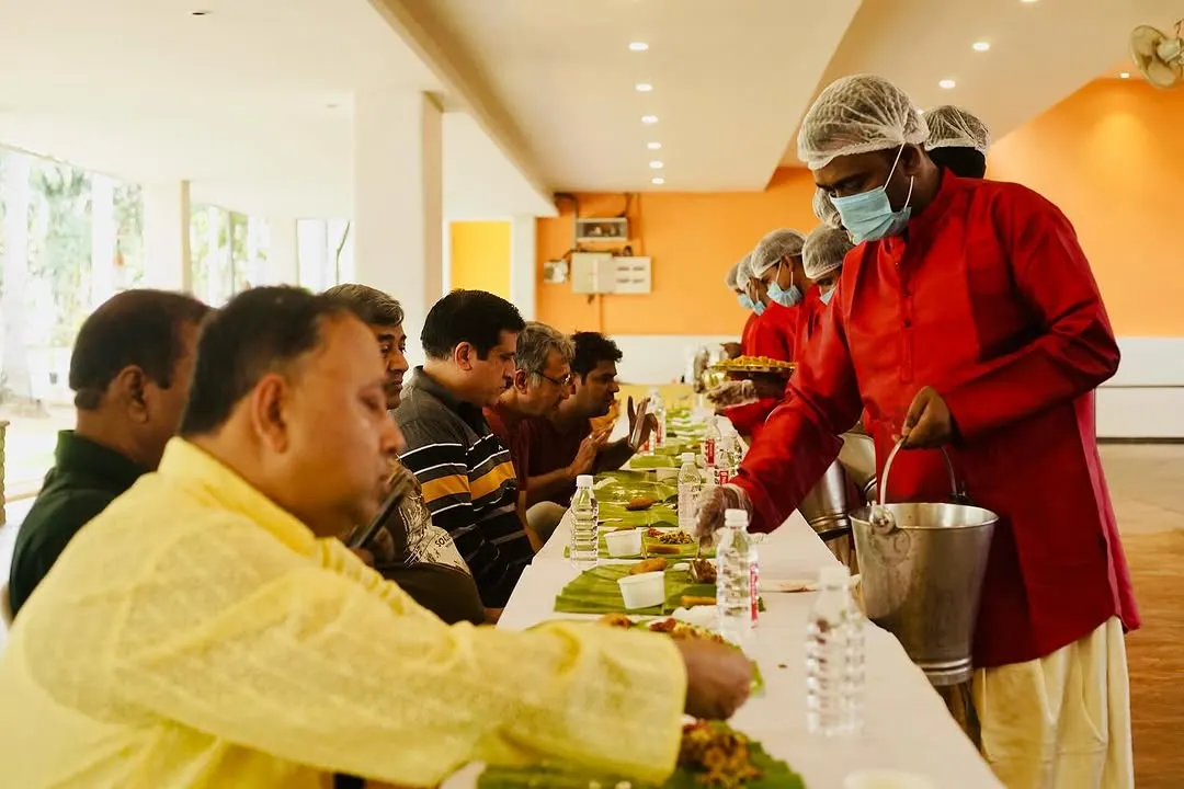 My team takes great pride in serving an authentic Yele Oota. Dressed in traditional attire, we serve each course with care, bringing the soulful experience of a Karnataka feast directly to your guests.