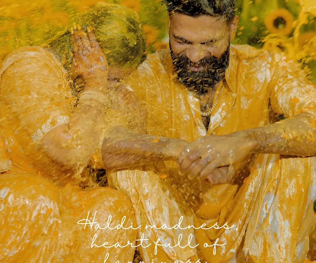 The beautiful chaos of a Haldi ceremony. I love capturing the unrestrained joy and laughter, moments filled with so much life and happiness that you can feel it years later.