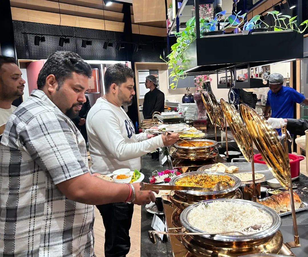 I believe in creating a grand impression. This extensive buffet setup for a corporate event at Häfele showcases our capability to handle large scale gatherings with elegance and an abundance of delicious options.