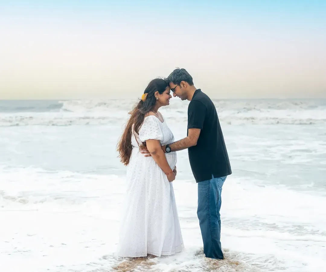 A quiet moment for just the two of you before you become three. Beachside maternity sessions at sunset offer a serene and romantic backdrop to capture the connection and anticipation you share.