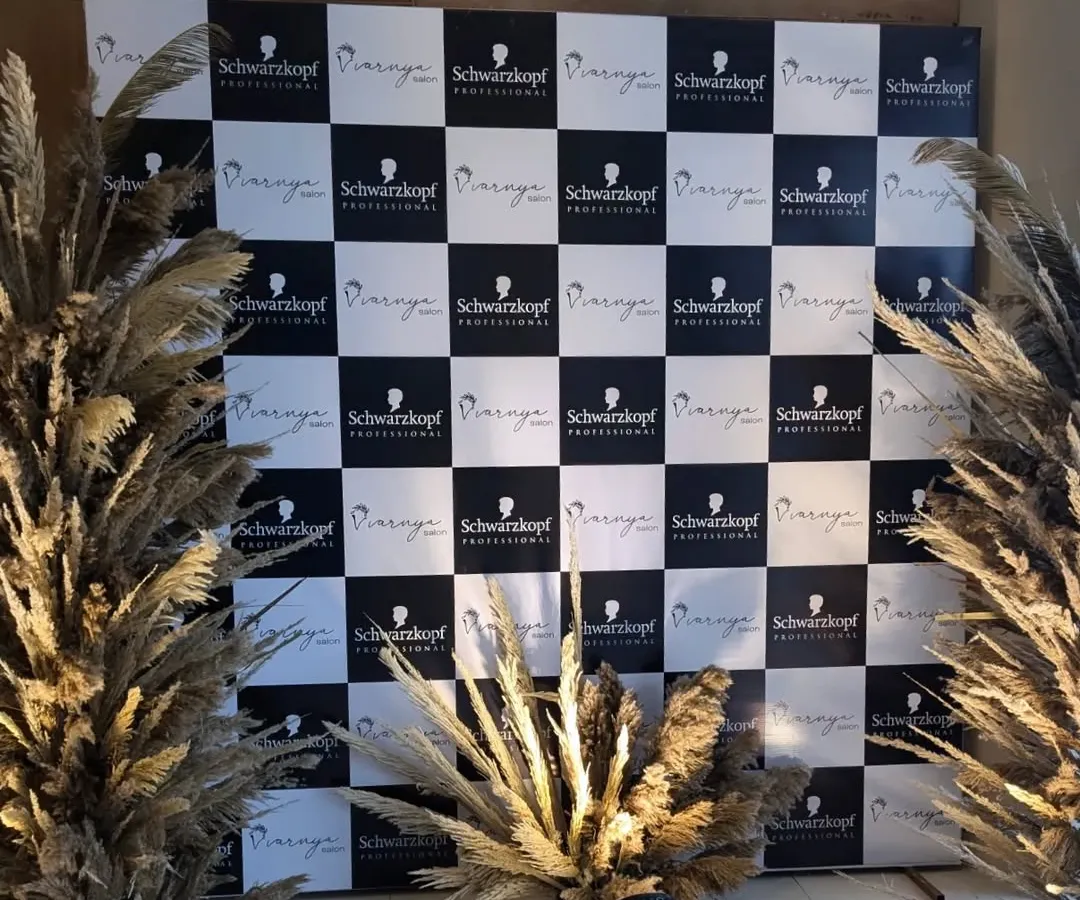 We create memorable photo opportunities that put your brand front and center. For this Schwarzkopf Professional launch event, we designed and installed a custom checkerboard backdrop, framed with stylish pampas grass for a modern, chic look.