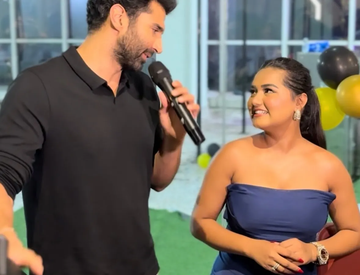 It was a pleasure to interview the one and only Aditya Roy Kapur. Sharing the stage with celebrities is always a highlight, and my goal is to create a comfortable and engaging conversation that the audience loves.