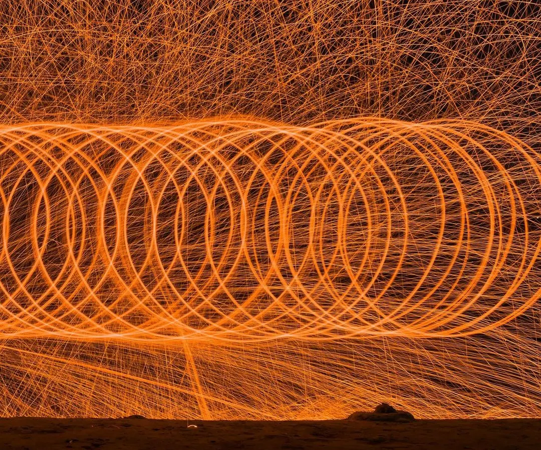 For Samsung's Galaxy Z Flip 5 launch, I used advanced techniques like steel wool photography to create visually striking images that stop the scroll and highlight the phone's impressive low-light capabilities.