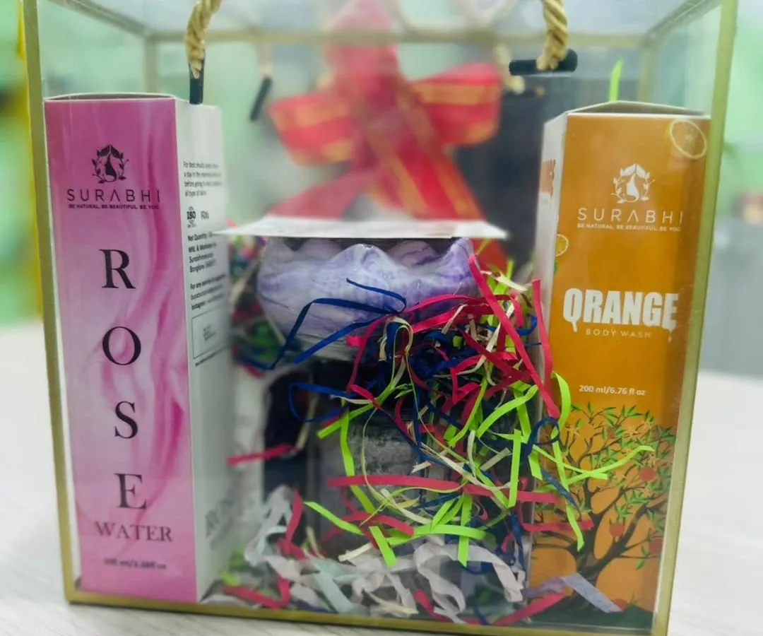 I design hampers for every budget and need. This transparent gift bag is a popular choice for corporate gifting and event return gifts, beautifully showcasing the natural products inside.