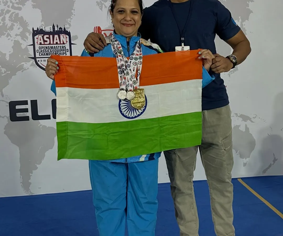 Here I am with my athlete Shweta, an Asian Champion and record holder. A dental surgeon and a mother, she proves that with dedication, you can balance a demanding career, family, and elite-level powerlifting. Her journey is a true inspiration.
