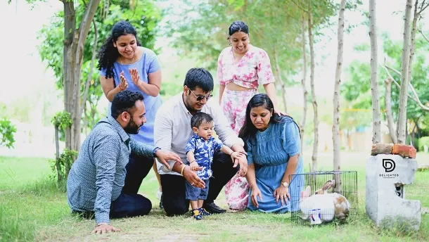 Getting the whole family together for a natural, outdoor portrait session. These unposed moments, filled with genuine interaction and smiles, are my favorite to capture.