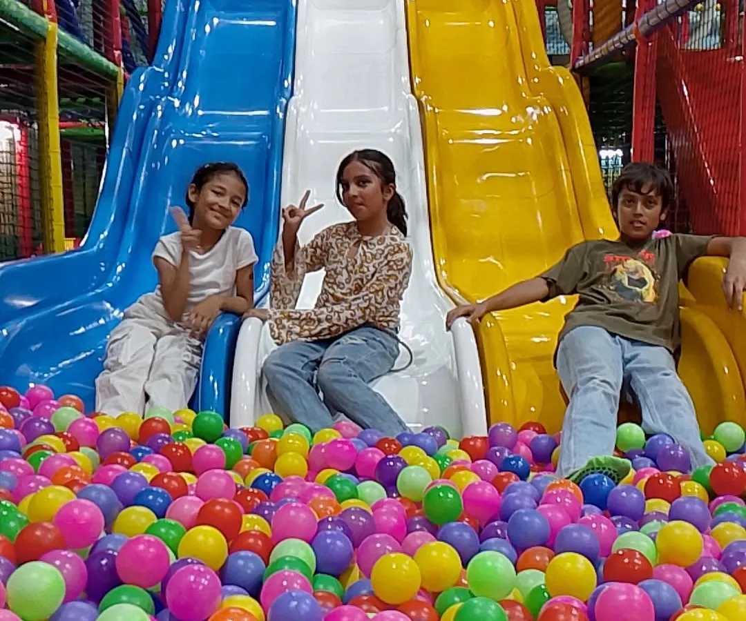 The joy of sliding into a sea of colorful balls is pure childhood magic. My multi-lane slides are a favorite in the adventure zone, perfect for friends to race down together and make a big splash in the ball pit.