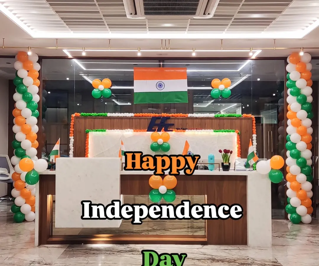 For this Independence Day office celebration, I created two prominent balloon pillars in the national tricolor theme to frame the reception area. The decor is completed with smaller balloon clusters and the Indian flag, creating a patriotic and professional look for the corporate space.