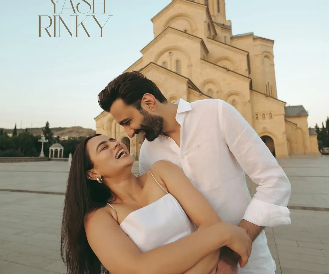 A moment of pure, unscripted laughter between a couple during their pre-wedding shoot in Georgia. I believe the best couple photography captures these real, joyful interactions that tell your true story.