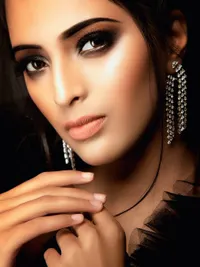 Beauty & Accessory Photography