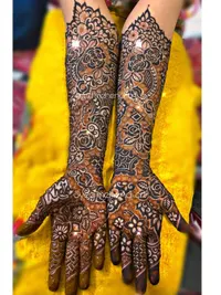 Mehndi (Henna) Art