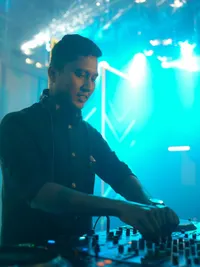 Corporate & Club DJ
