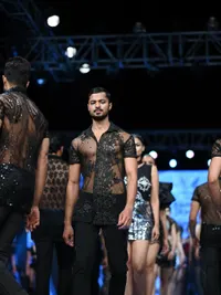 Fashion Modeling
