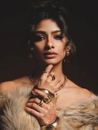 Fashion & Production Makeup