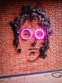 Sculptures & Installations