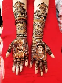 Professional Mehndi Application