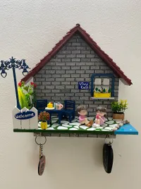 Hand-Painted Home Decor & Personalized Gifts