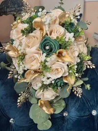 Bridal Party Flowers & Accessories