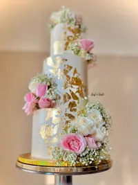 Custom & Designer Cakes