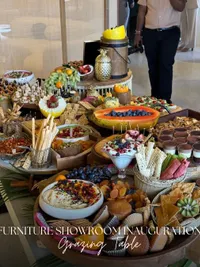 Grazing Tables & Curated Platters