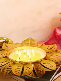 Home Fragrance & Decor