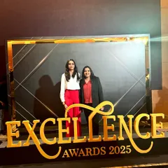 Celebrating our success with my team. Receiving the Excellence Award motivates us to continue our mission of shaping bright futures and nurturing the next generation of leaders and thinkers.
