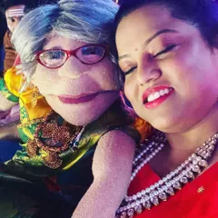 ಅಜ್ಜಿ ಜೊತೆ ಮಸ್ತಿ (Fun with grandma)! A happy selfie with Kokila Ajji during a shoot for Gichhi Gili Gili. Her traditional look and sharp wit are a crowd favorite.