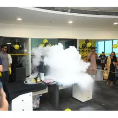 We love a good "wow" moment. Our interactive dry ice show creates spectacular, safe clouds of fog that mesmerize kids and adults alike, turning your party space into a real-life science lab.