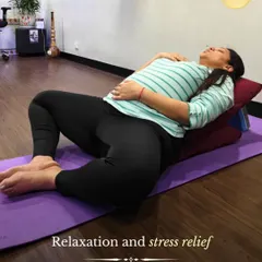 Find your moment of peace. This supported reclining pose is designed to relieve back tension, reduce stress, and improve circulation. We create a calm, nurturing space where you can connect with your body and your baby.