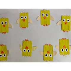 How cute are these little chicks made from ice cream sticks? This simple yet fun DIY craft activity was a huge hit with our younger campers.