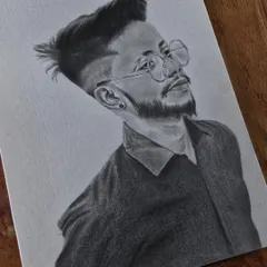 This commissioned portrait features a modern hairstyle and glasses, showing my ability to capture contemporary styles with sharp detail.