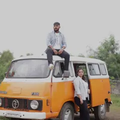 For the adventurous and free-spirited, I love creating shoots that feel like a road trip with your best friend. This session with a vintage van was all about capturing a relaxed, bohemian vibe. It shows that the most memorable photos often come from just being yourselves and having fun.