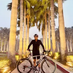 Another shot of the stunning new Trek Madone, framed by the beautiful palm trees at Shanti Path.