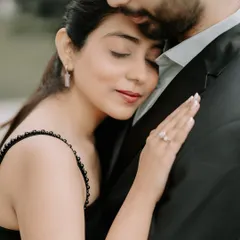 An intimate embrace in Lake Como. We focus on capturing the quiet, tender moments that speak volumes, even in the most majestic of settings like the Italian lakes.
