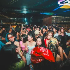 A look at the crowd during one of my sets. I play for everyone, and my goal is to see the whole room moving and having a good time.