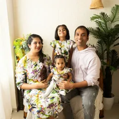 This is a more formal family portrait from the same session. I provide guidance on posing to ensure we get that perfect shot where everyone is looking their best, creating a classic keepsake.