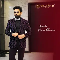 This purple and black patterned velvet blazer is a great example of bespoke excellence. Paired with a custom-fit black shirt and a sparkling bow tie, it’s a complete look for any reception or party.