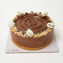 My Nutella Hazelnut Cheesecake is pure bliss. I make it with a rich, velvety Nutella-infused cream cheese filling, topped with macarons and crunchy hazelnuts for the perfect texture.