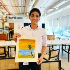 This participant created a beautiful sunset beach scene on his tote bag. It's amazing to see how a simple bag can become a canvas for personal expression.